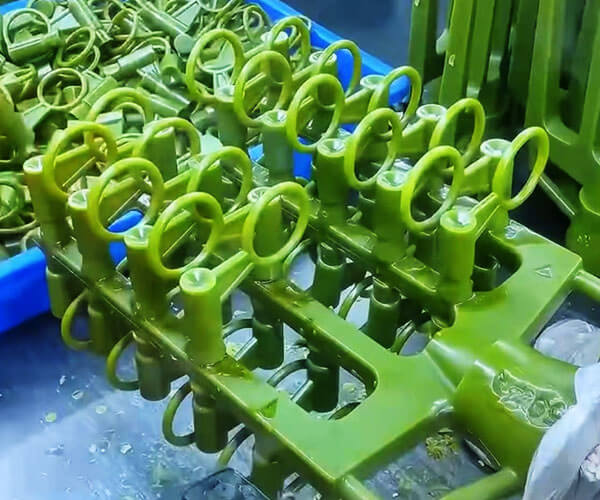 Lost-Wax Casting Wax Pattern Assembly