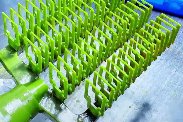 Investment Casting Wax Pattern Assembly